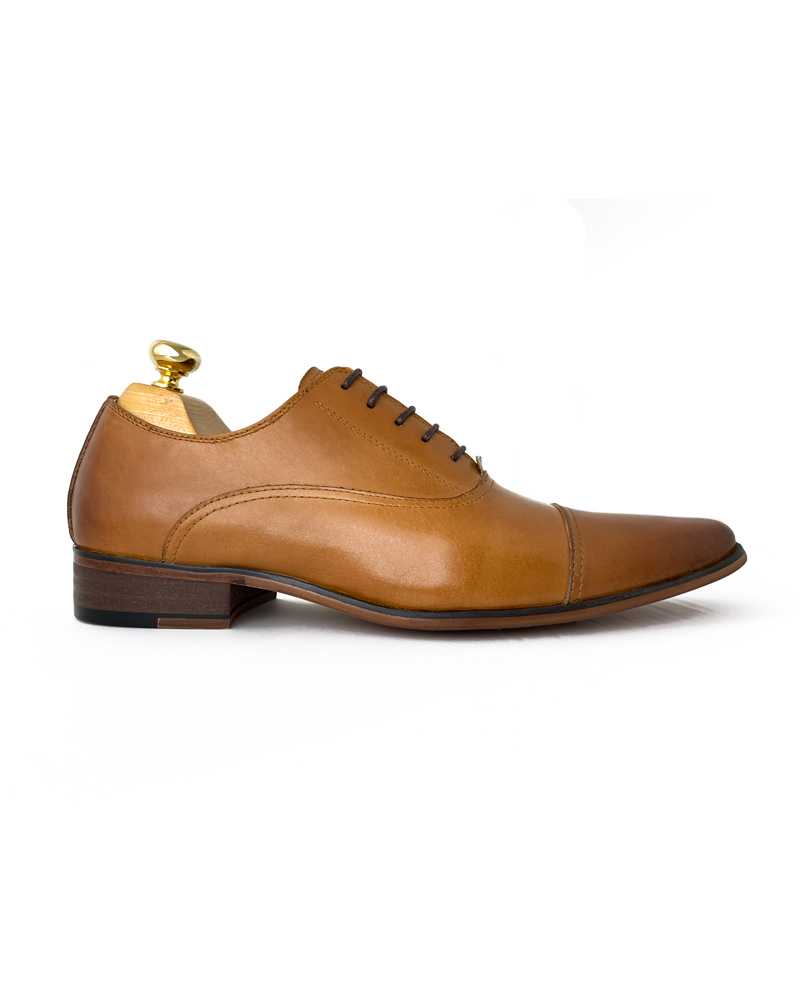 Chaussures de ville homme en cuir lisse camel